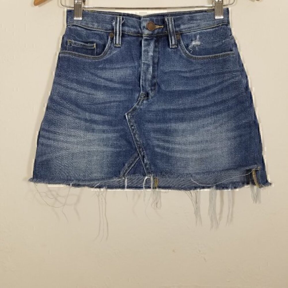 Blank NYC Unfaithful Denim Mini Skirt Size 24